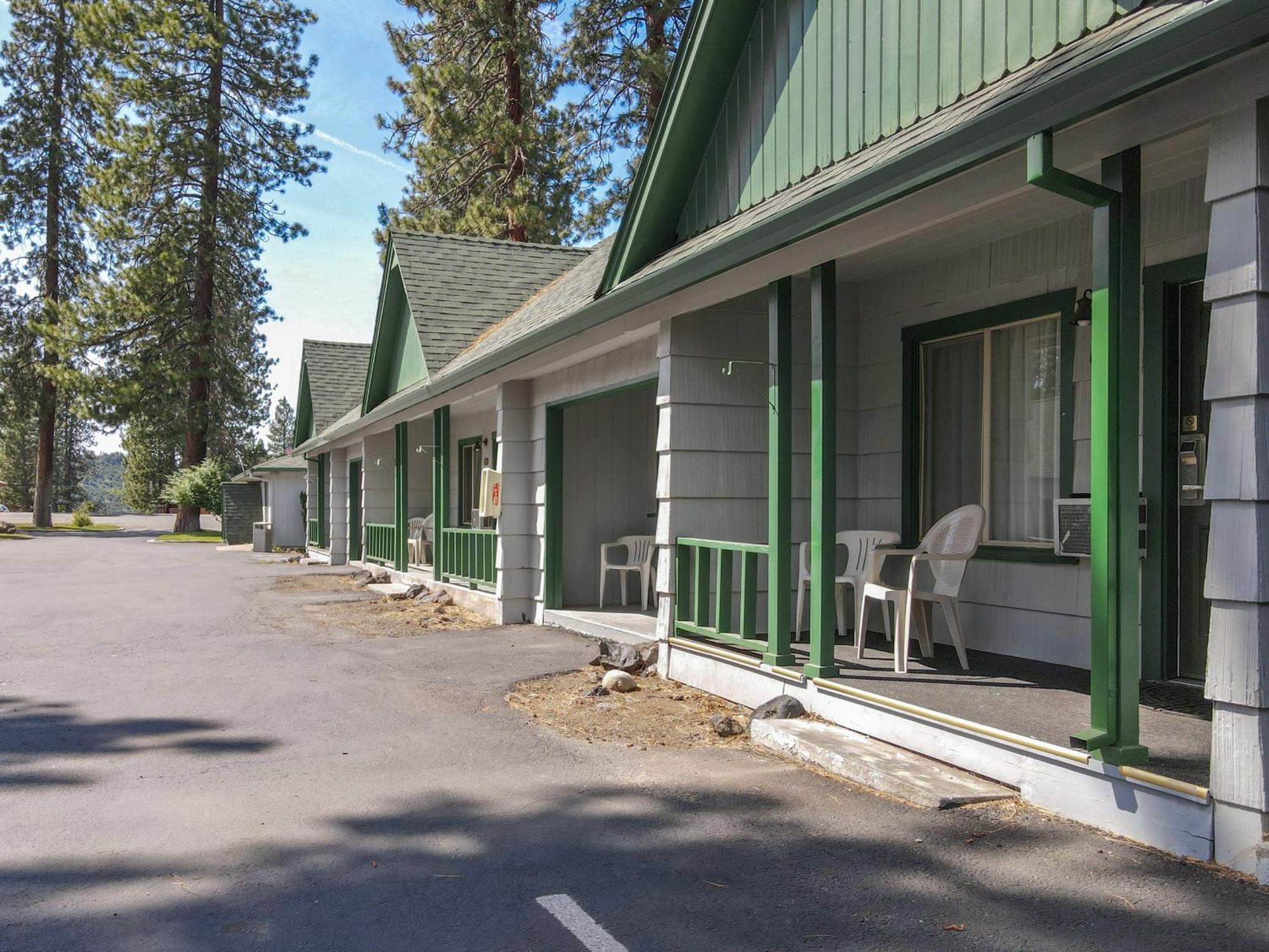 Green Gables Motel & Suites Burney Exterior foto